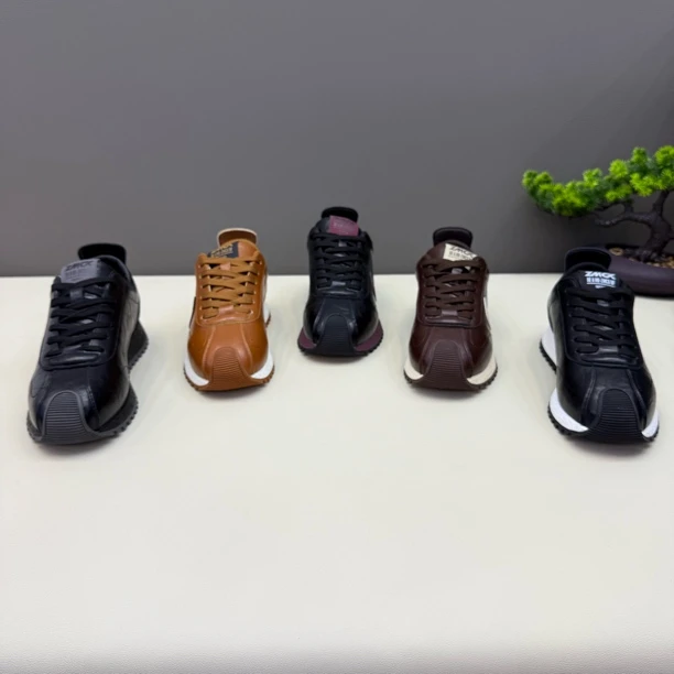 胶粘薄款韩式低帮系带时尚休闲鞋时尚鞋子百搭高帮鞋