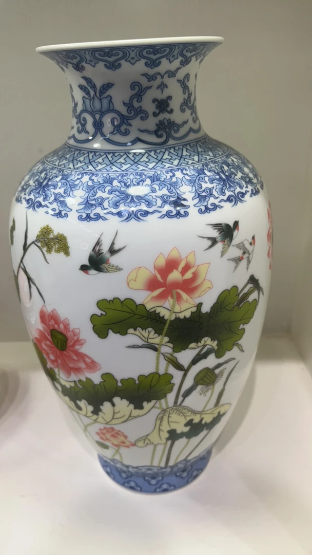 景德镇市高温陶瓷摆件花瓶 冬瓜瓶荷花