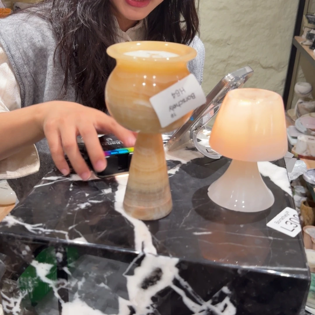 大理石H64。        爱。