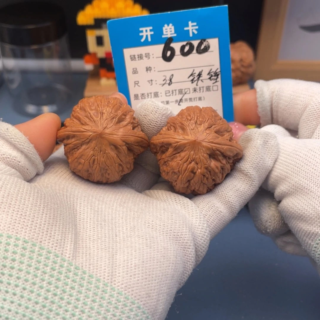 吊坠桃核文玩核桃