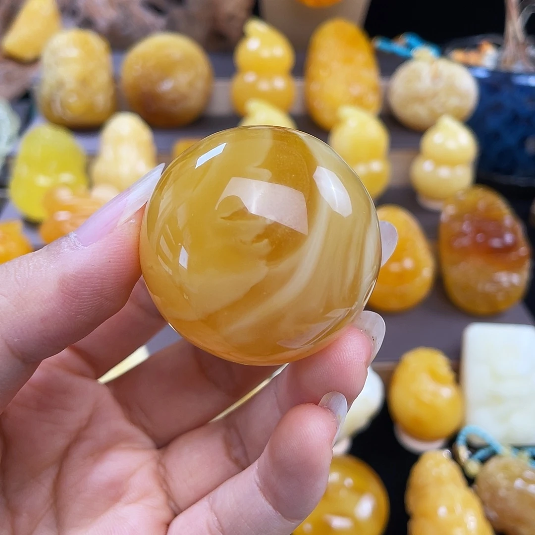 琥珀未镶嵌珠宝奇石