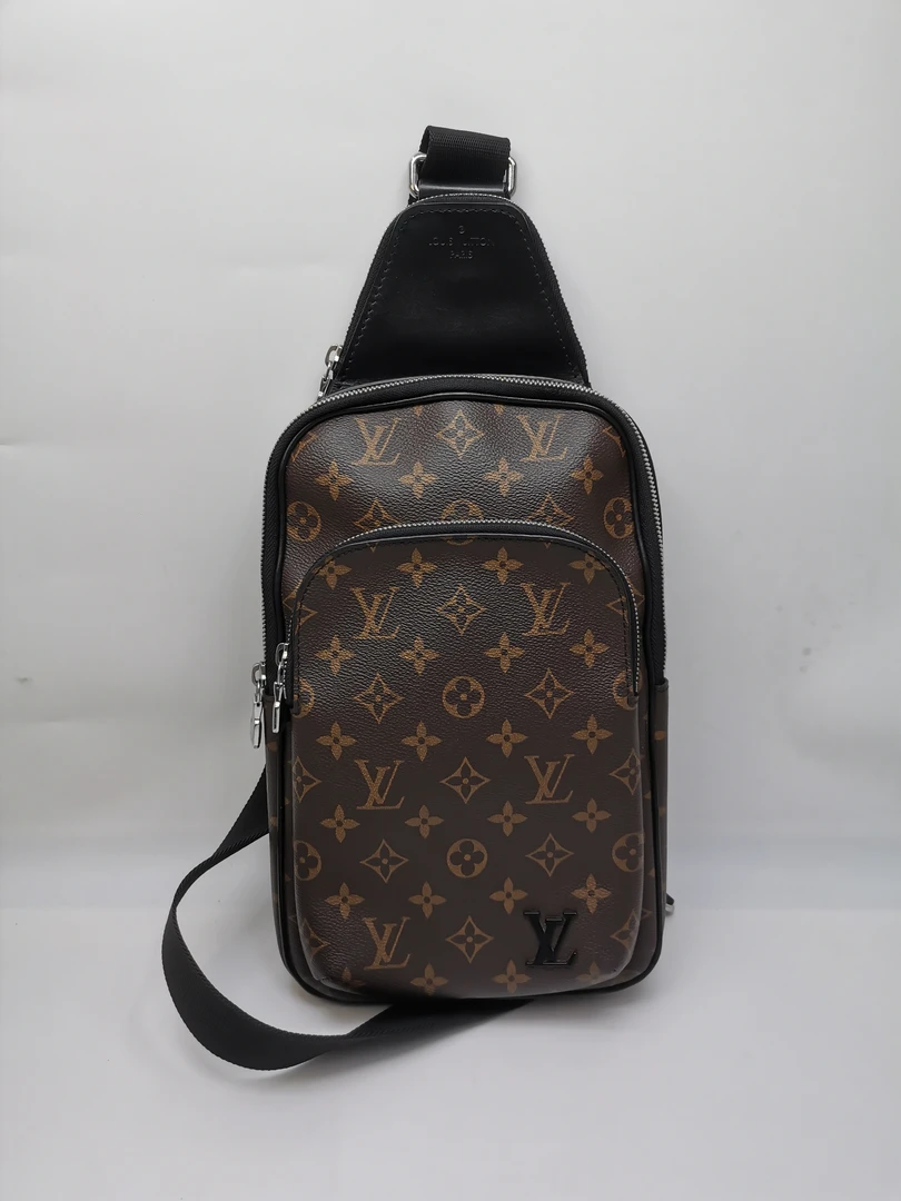 99新 LouisVuitton/路易威登 97新 17900 LV 经典棕老花 胸包时尚