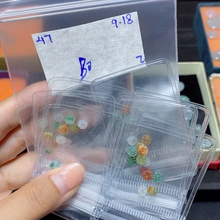 绿***叶未镶嵌定制翡翠不退
