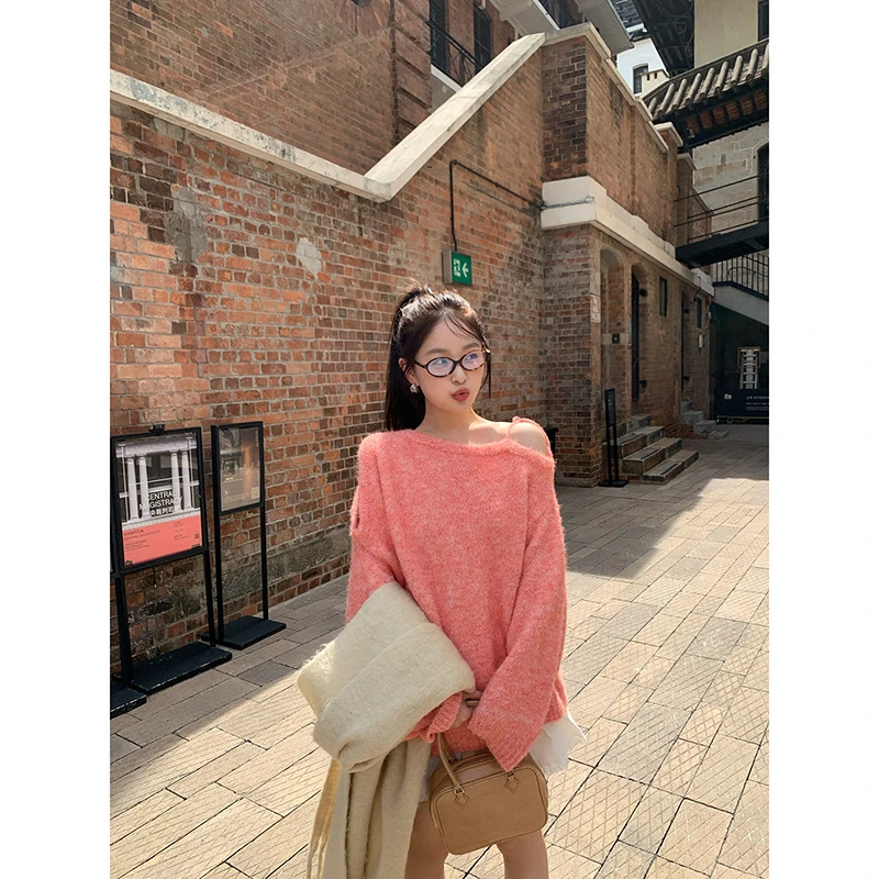 诠释美 NEWOPEN 2025冬日多巴胺少女甜美马卡龙色露肩毛衣女F2636