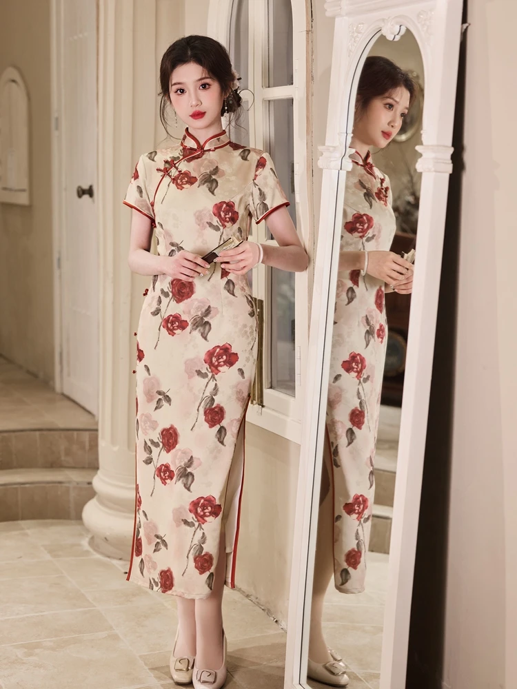 新中式旗袍2025新款改良复古玫瑰民国风年轻款少女日常可穿连衣裙