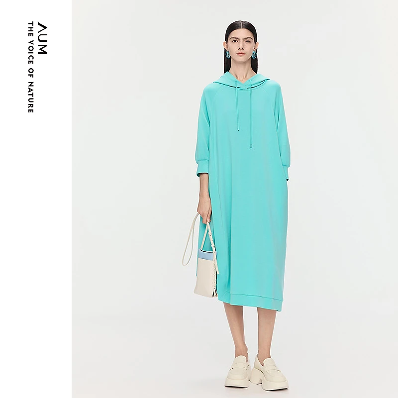 AUM/噢姆新款夏日漫游帽贝蓝活力连帽廓形连衣裙M1FZ30766