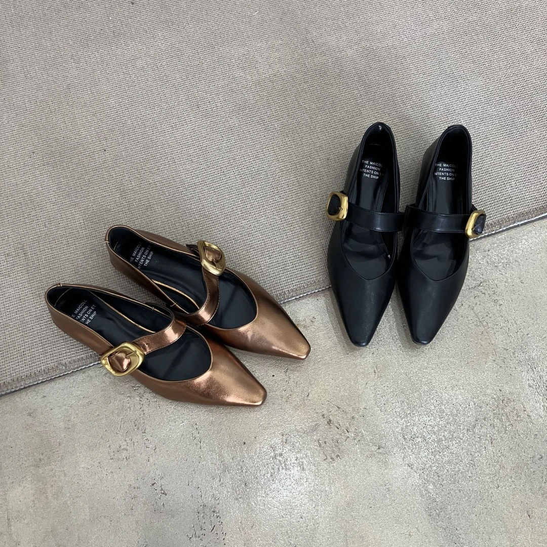 轻奢千金风一字式百搭扣带气质小方头平底浅口玛丽珍单鞋平底鞋