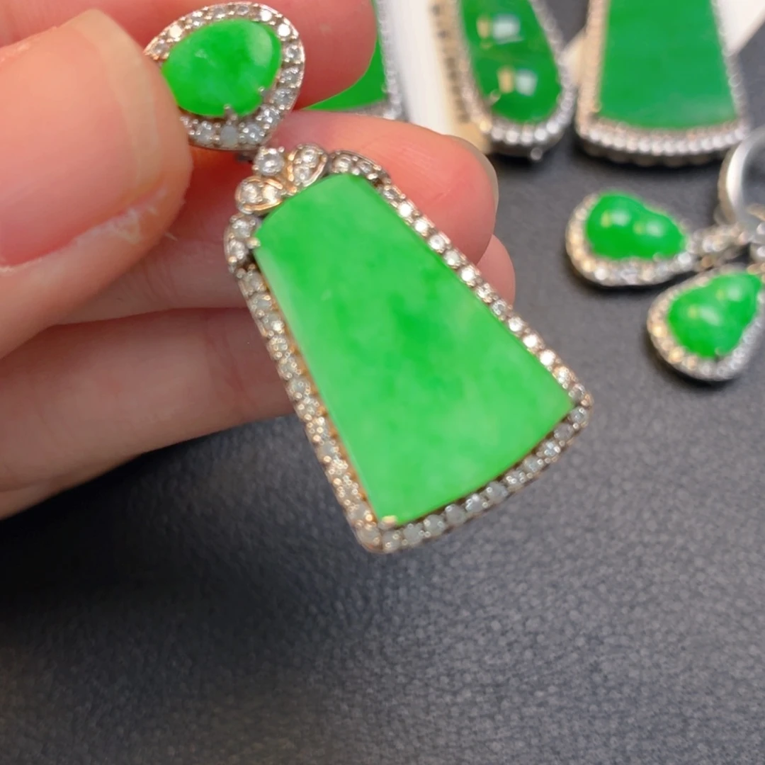 翡翠银S925镶嵌吊坠(不含链)