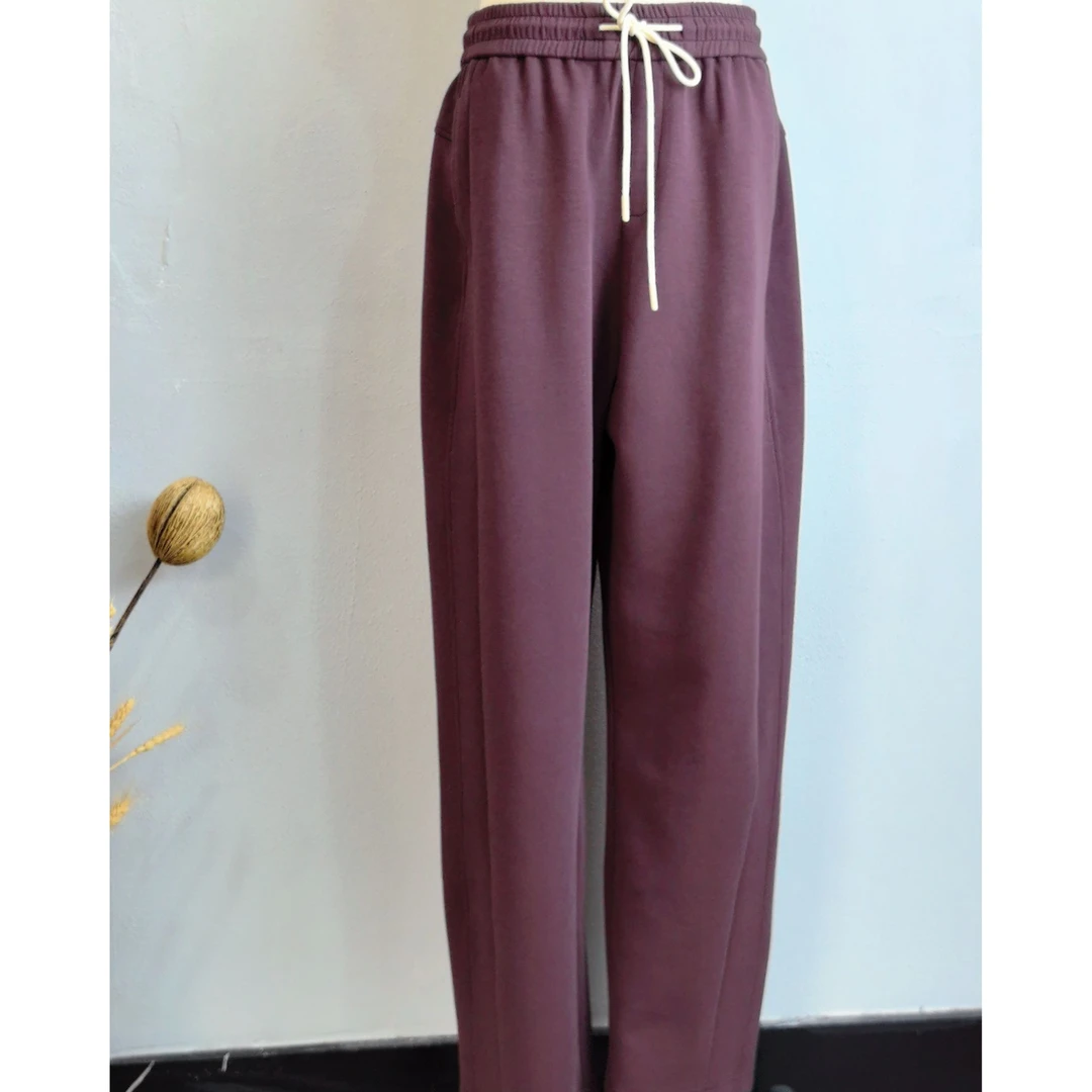 0431水淼2025春季显瘦香蕉裤