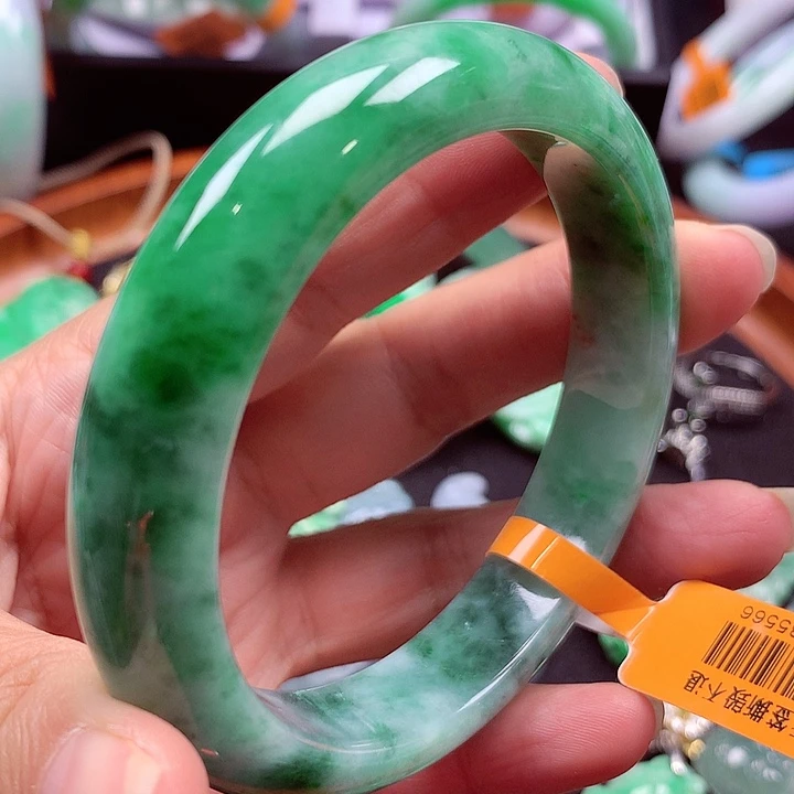 未镶嵌手镯翡翠翡翠