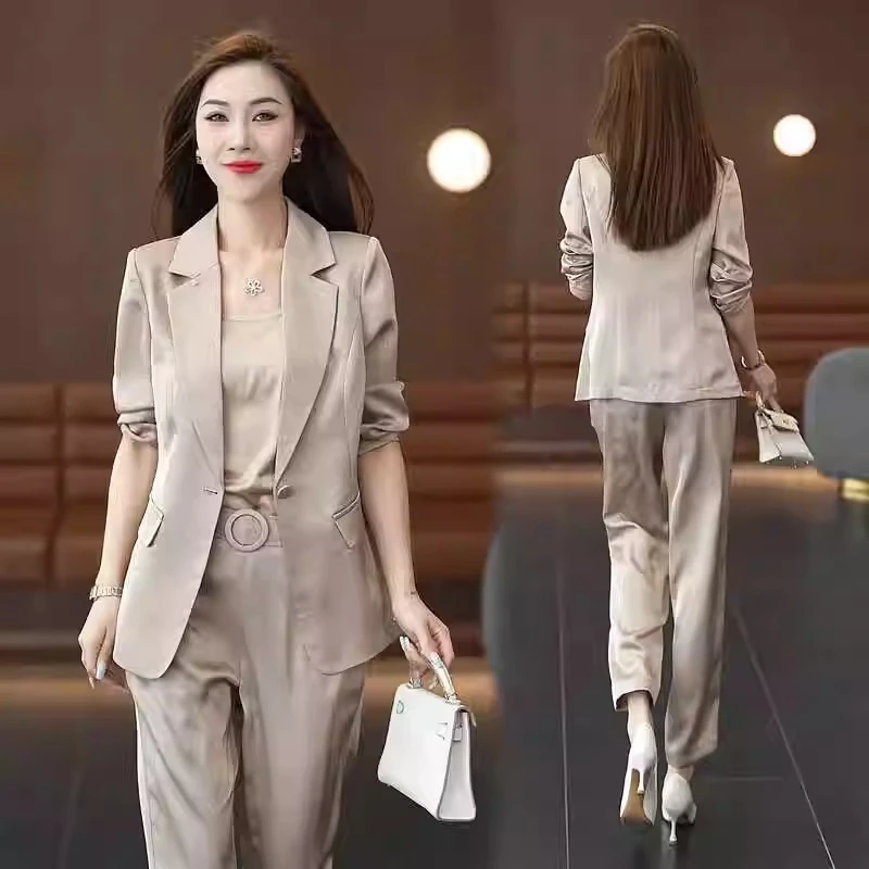 时尚洋气小西装套装女2025秋季新款短外套西装高级感西服三件套潮