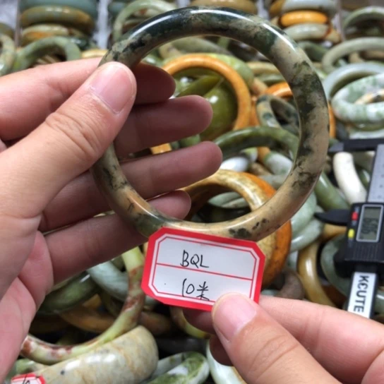 未镶嵌蛇纹石玉手镯B*L