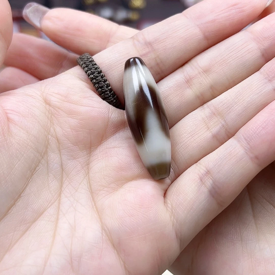 玛瑙/玉髓颈饰未镶嵌A****a