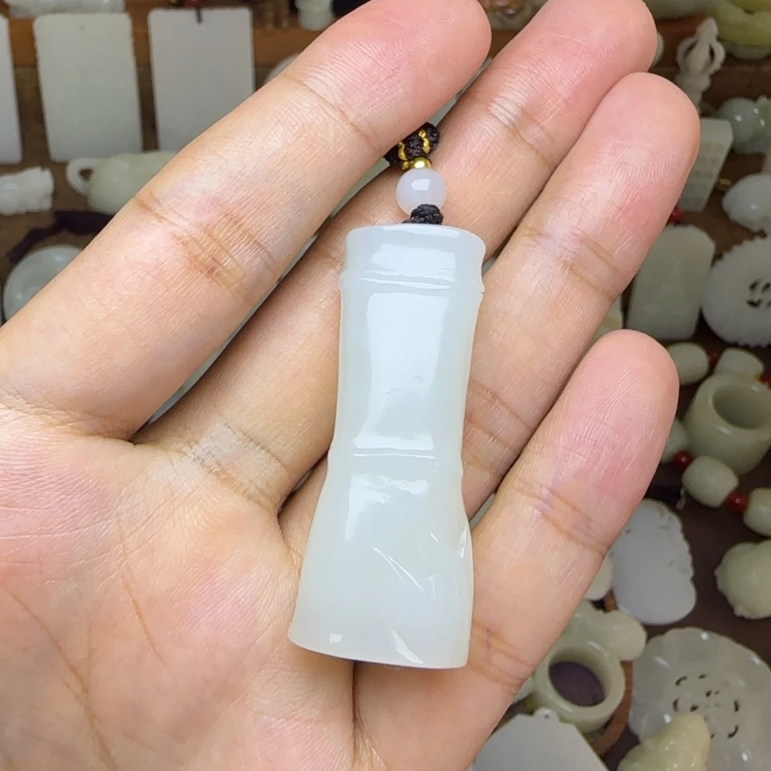 和田玉未镶嵌挂件竹节