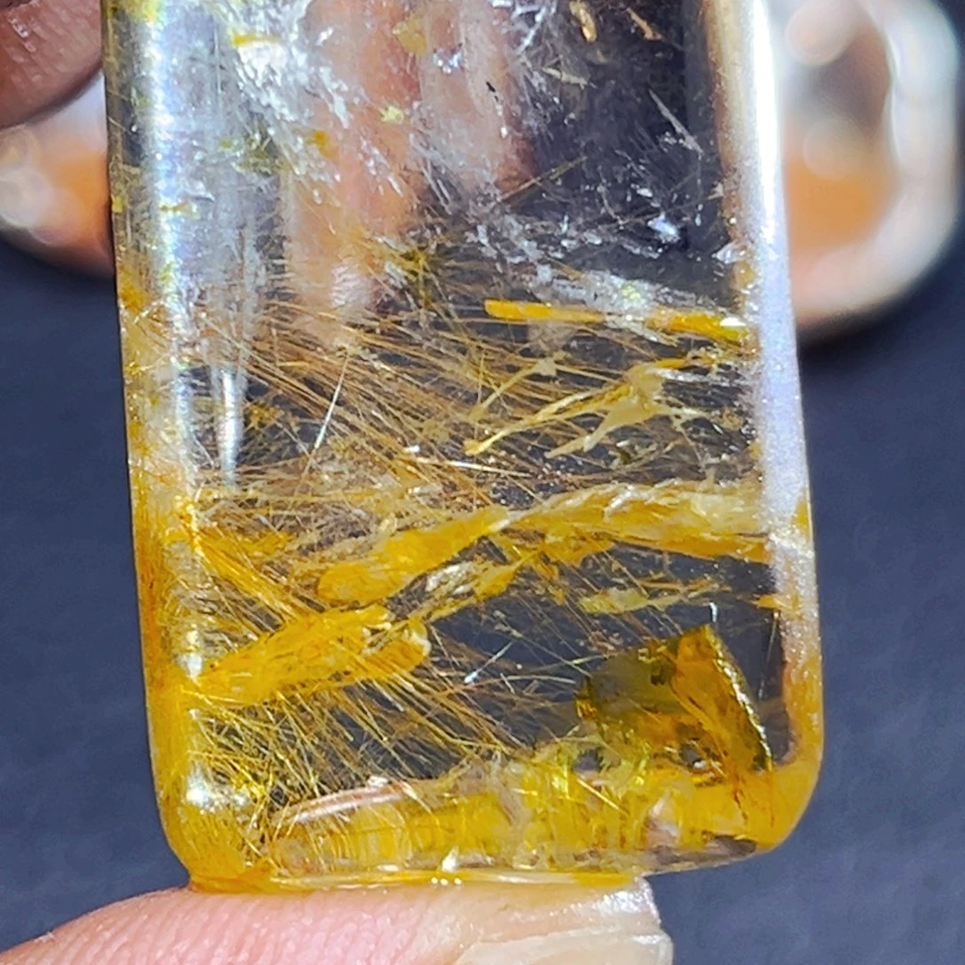 是***黄颈饰未镶嵌水晶水晶43