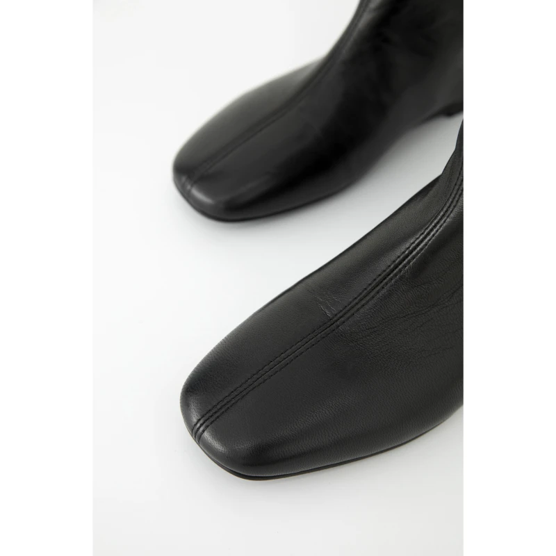 BAYBERY老贝柔风宽筒方头平跟中筒秋黑色时装靴子9DD5I0944-9/10