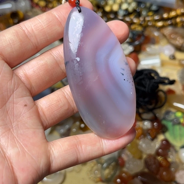 p***布未镶嵌玛瑙/玉髓珠宝奇石