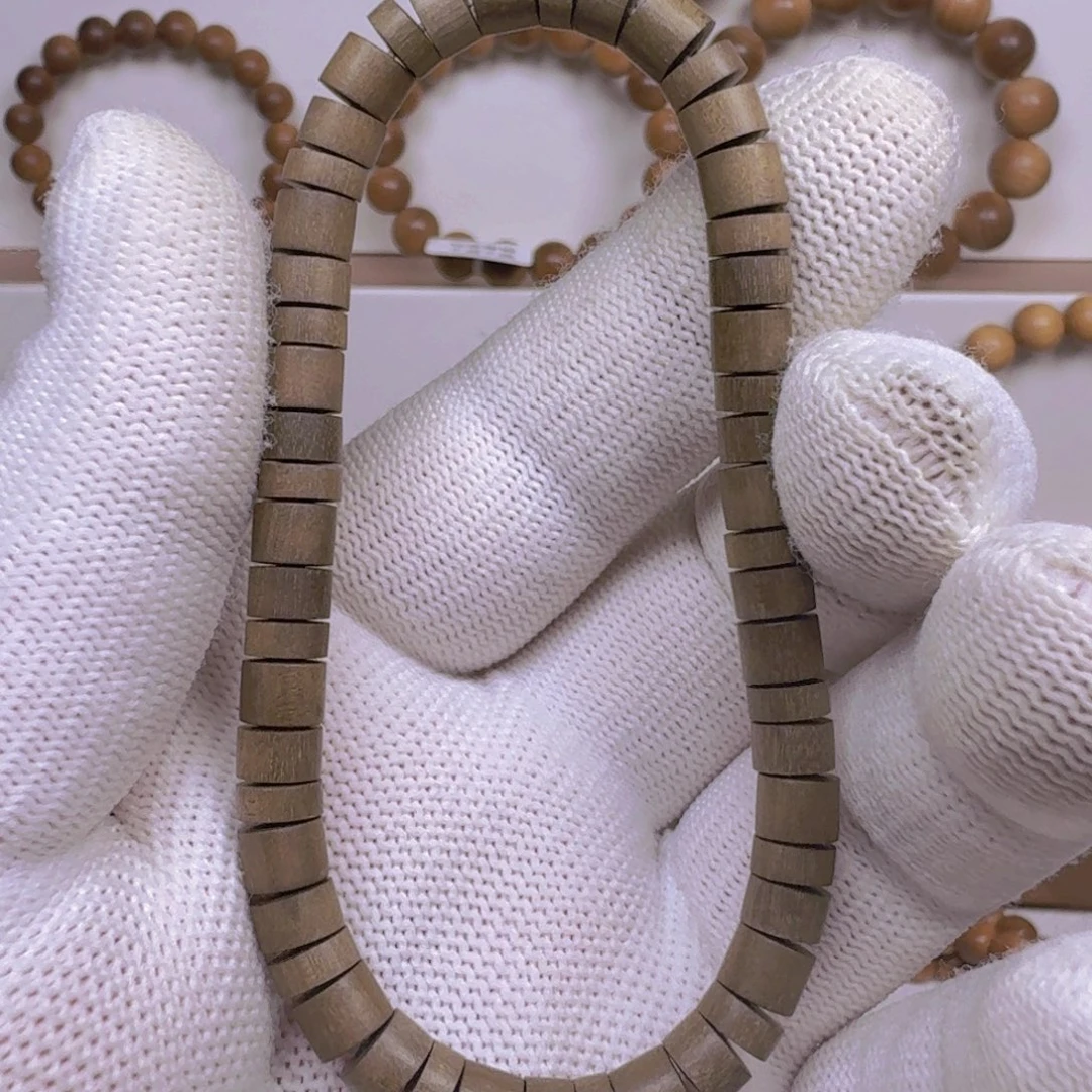 檀香木老山檀香阴沉不规则药片珠，醇厚浓郁奶香凉韵感