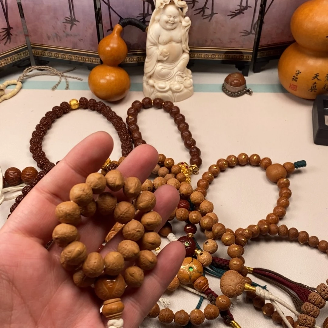 凤眼菩提吊坠柏*。。。。。。。。。。