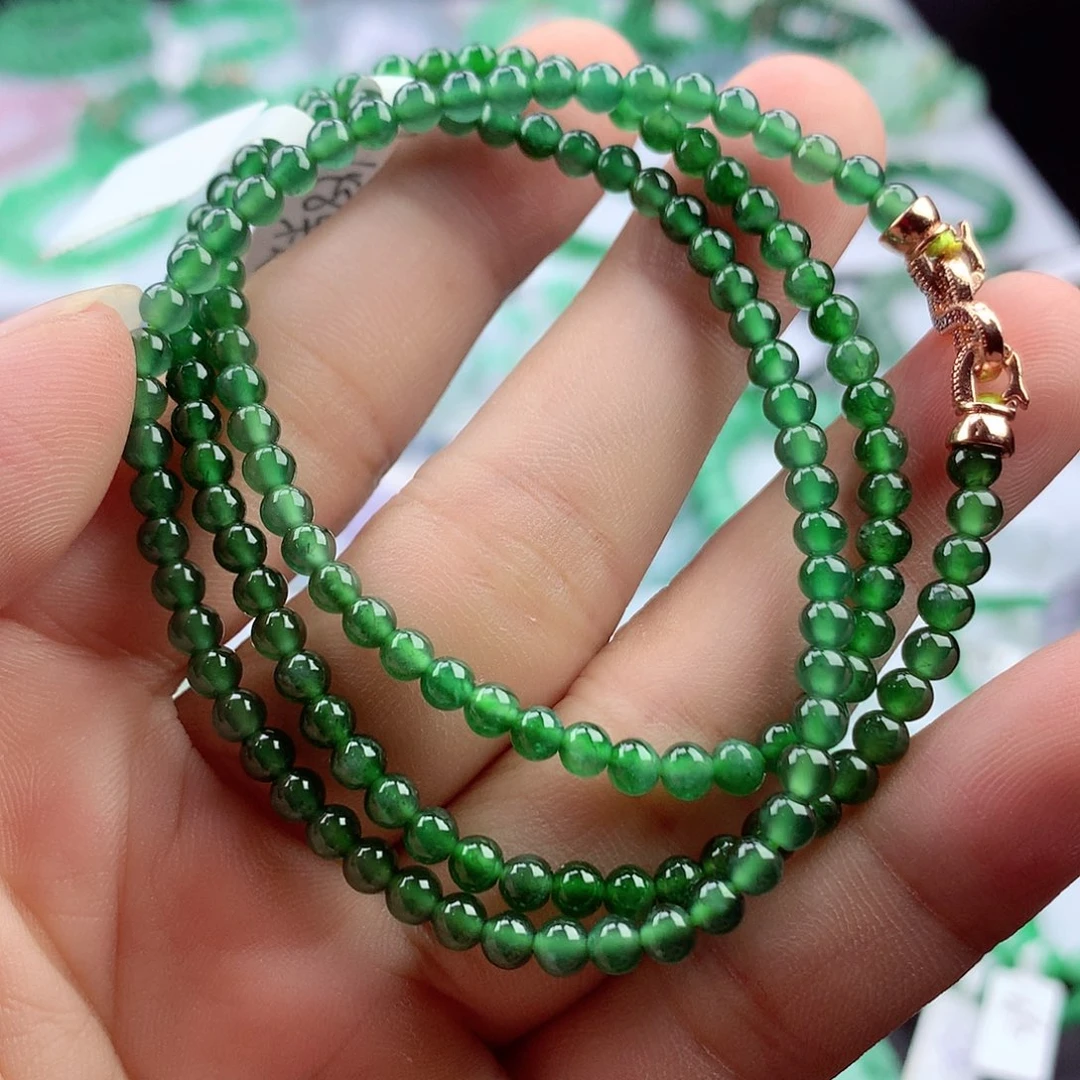 翡翠挂件未镶嵌项链