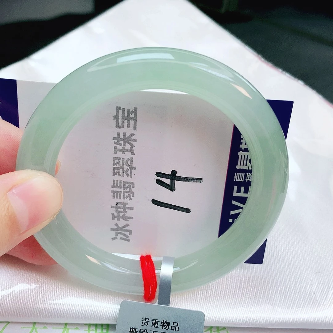 翡翠手镯未镶嵌缅甸天然A货翡翠手镯