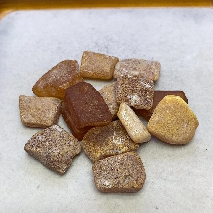 蜜蜡裸石未镶嵌多样性发货2个