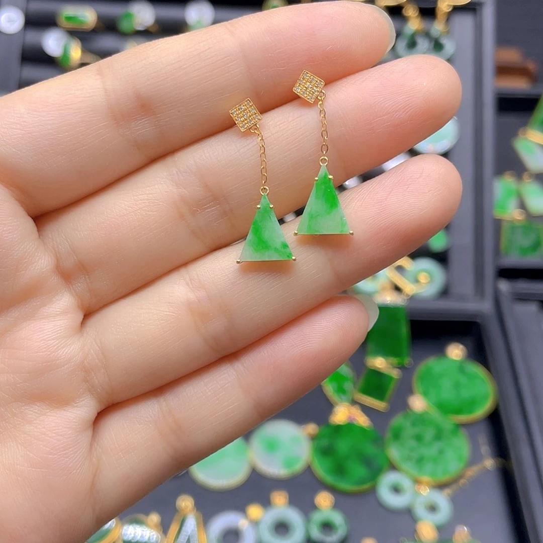 翡翠18K金镶嵌耳饰天然翡翠