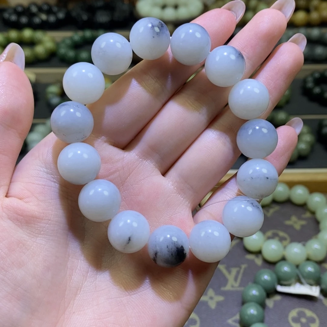 和田玉手串未镶嵌