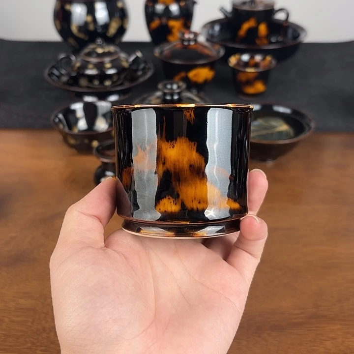 瓷玳瑁釉大号容天杯
