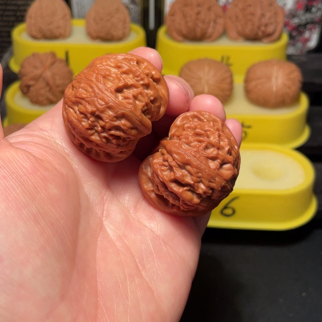 文玩核桃把件40尺宫灯核桃