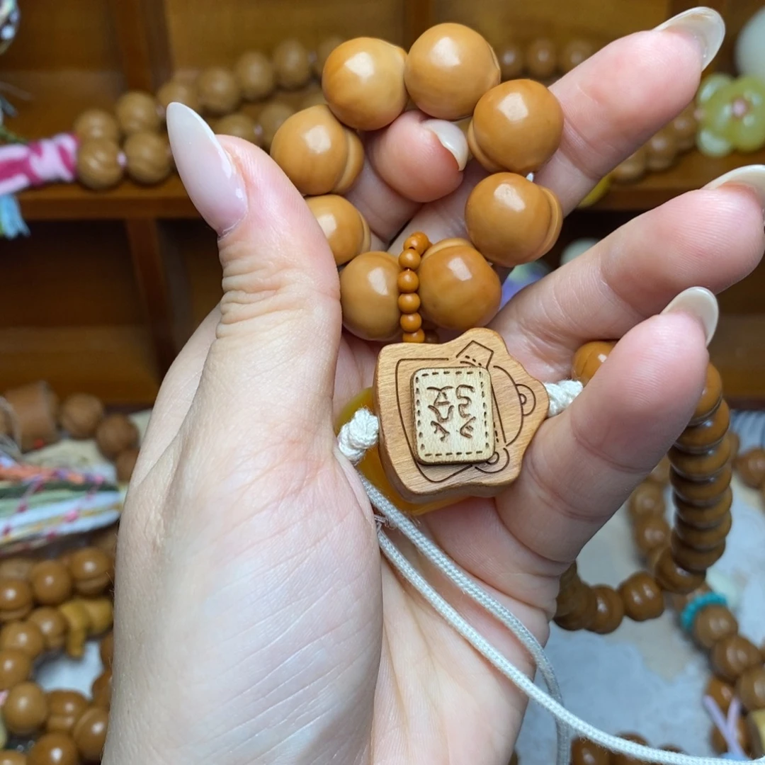 大***头猴头核桃把件屁桃手捻转发