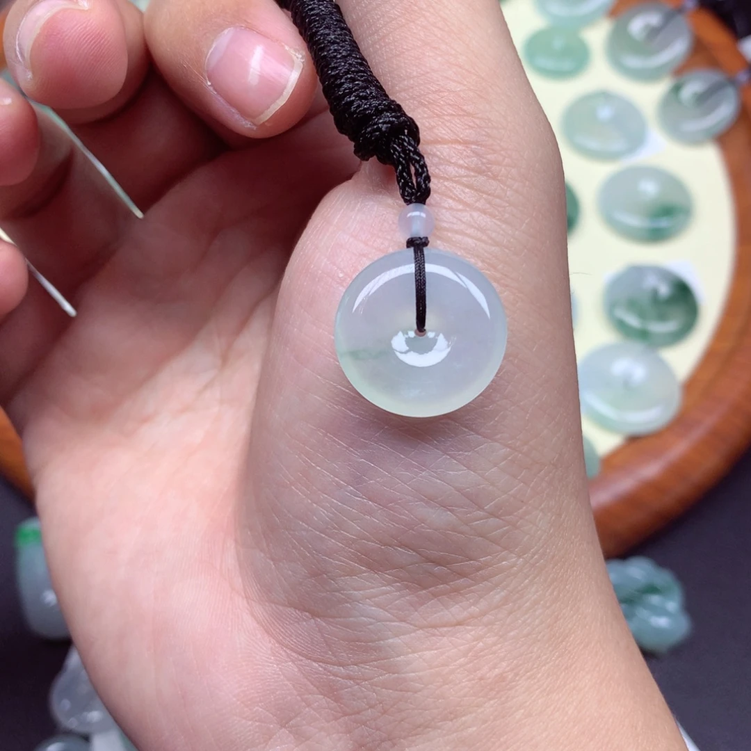 翡翠未镶嵌颈饰吊坠19.2/5.3mm