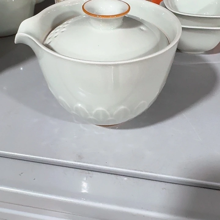 主人杯一个，瓷。。。。