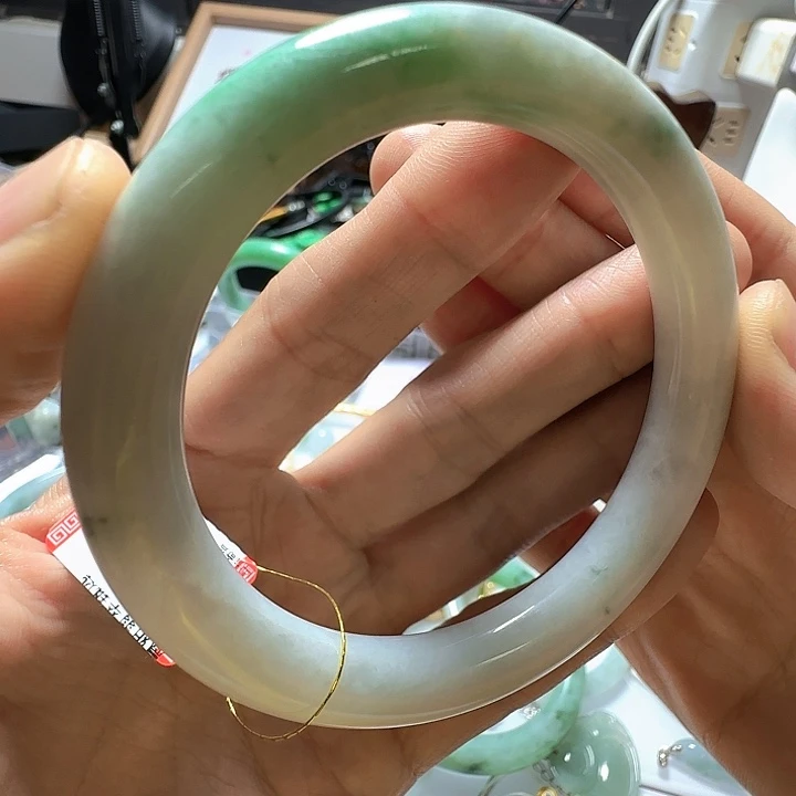 翡翠未镶嵌手镯翡翠150
