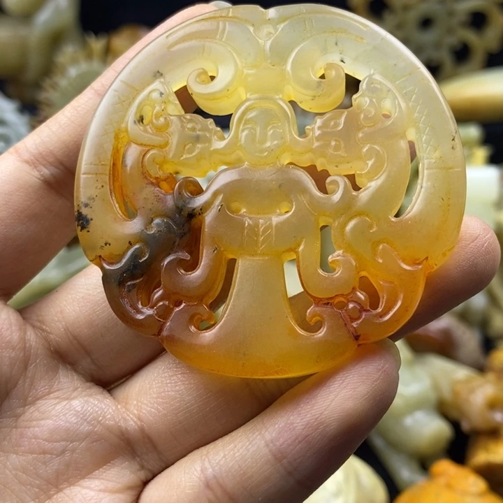 蛇纹石玉颈饰未镶嵌38