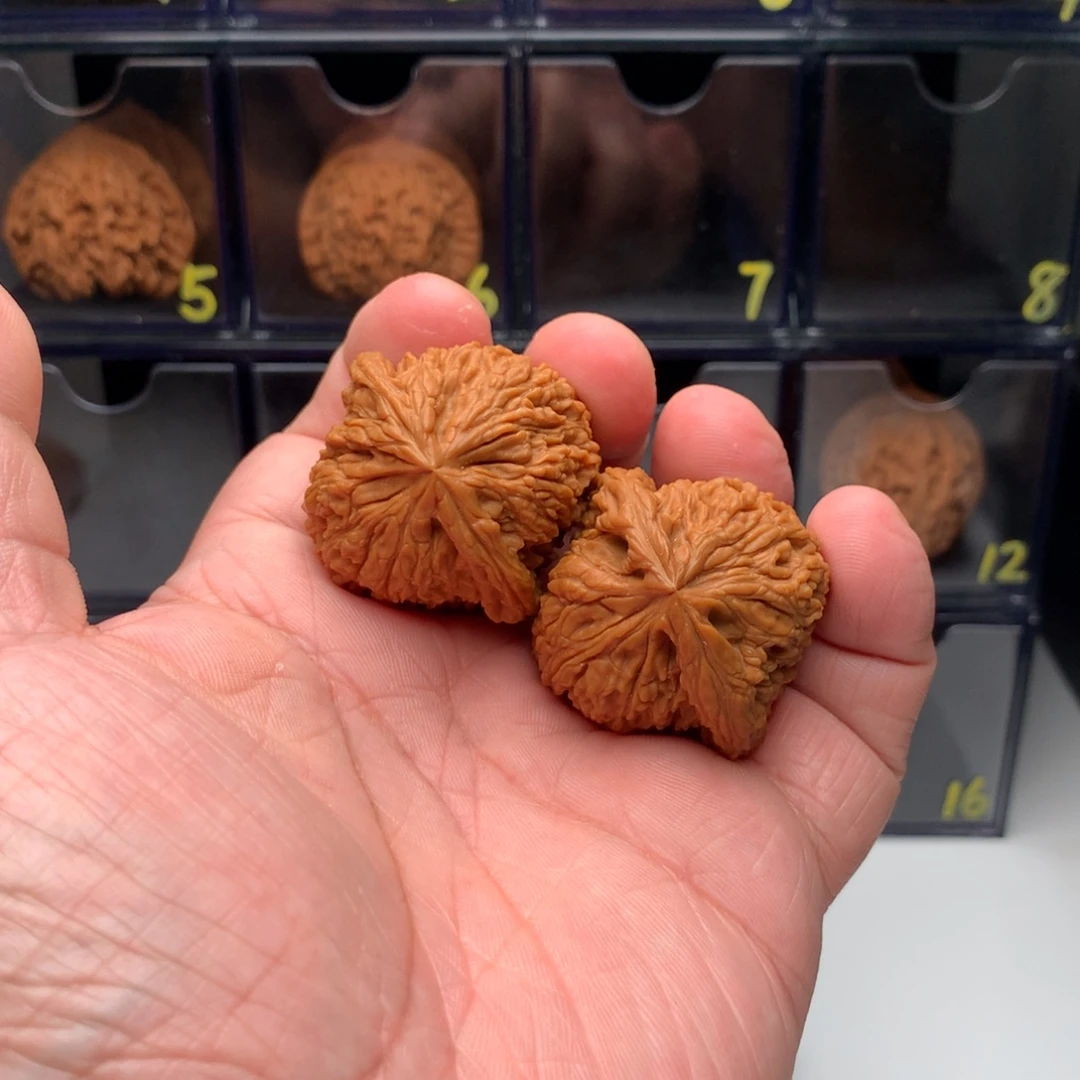 M***尹吊坠文玩核桃文玩核桃123456789