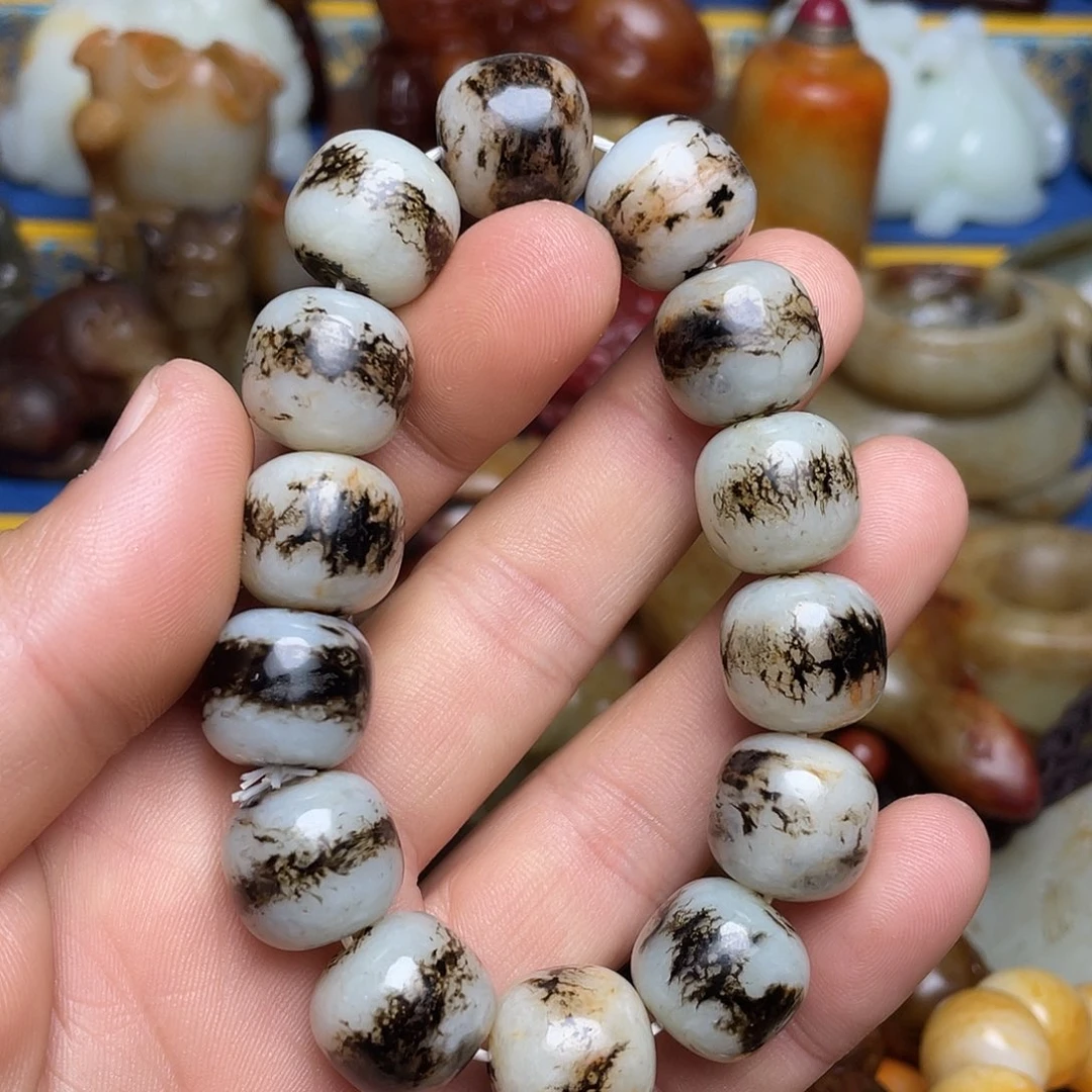 拂***玉和田玉未镶嵌挂件