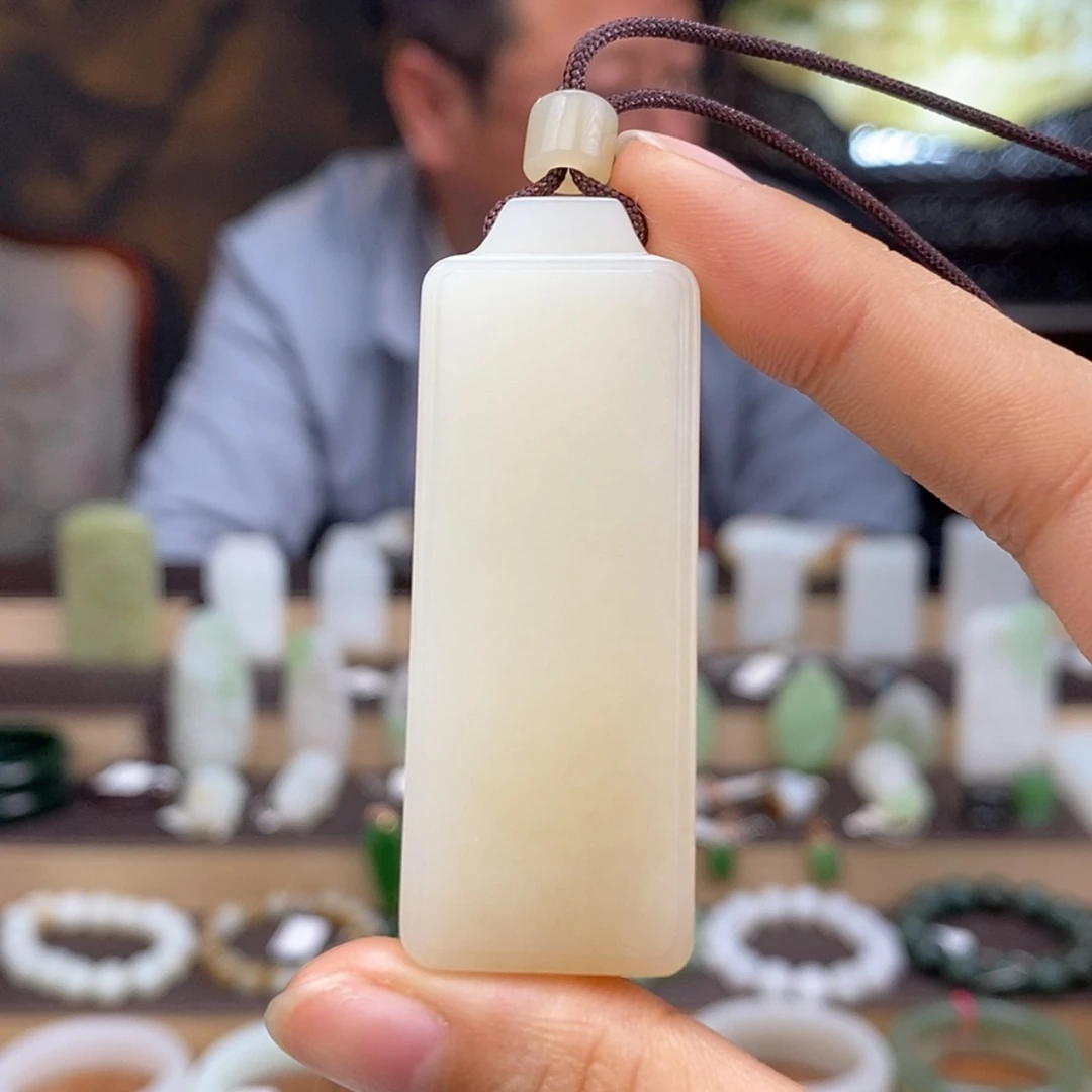 【闪购商品】和田玉吊坠未镶嵌