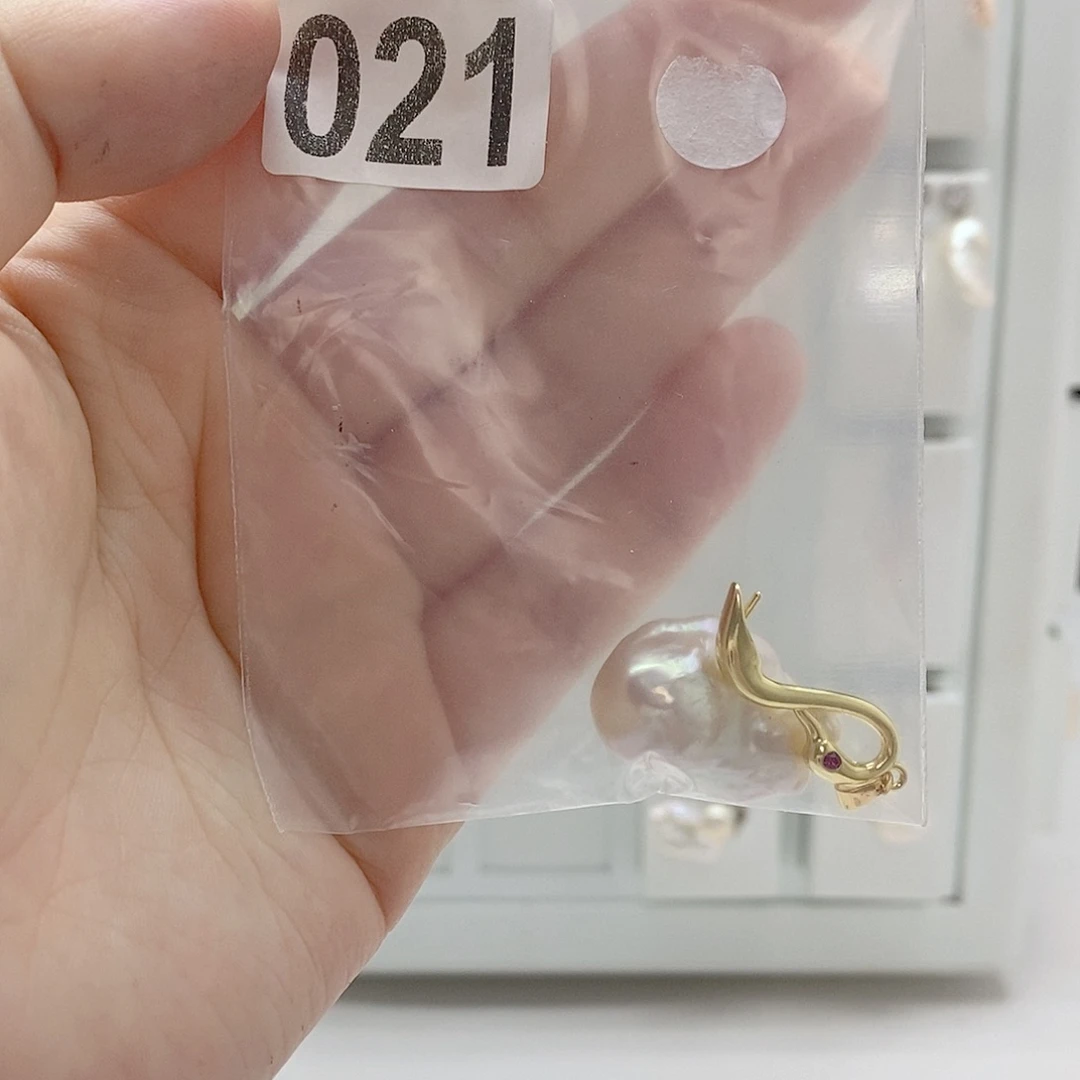 颈饰合金淡水珍珠