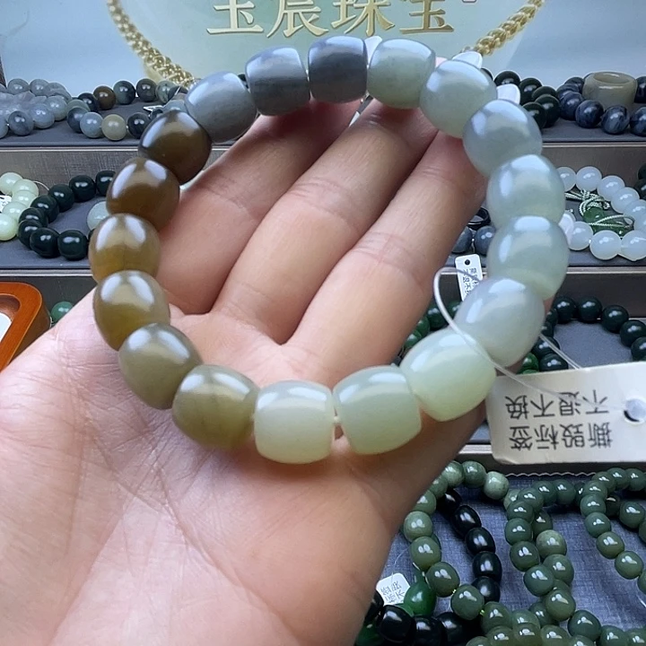 大***芋未镶嵌手串和田玉