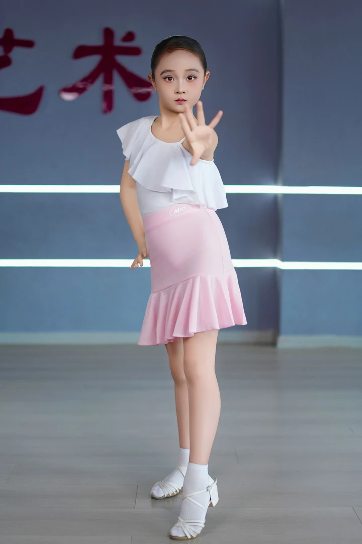 拉丁大童风B类包臀女拉丁舞演出服演出服半身裙舞蹈服夏季舞服