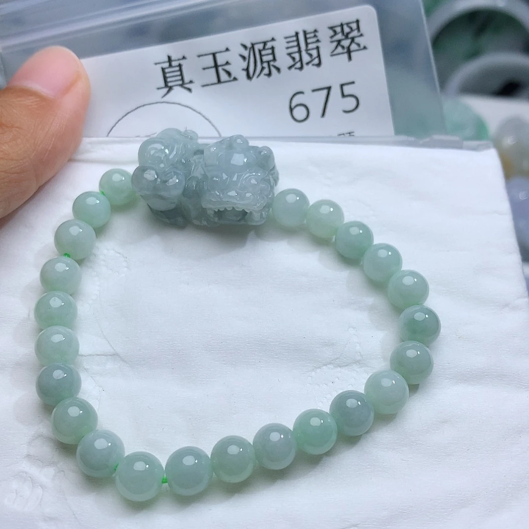 翡翠未镶嵌颈饰675