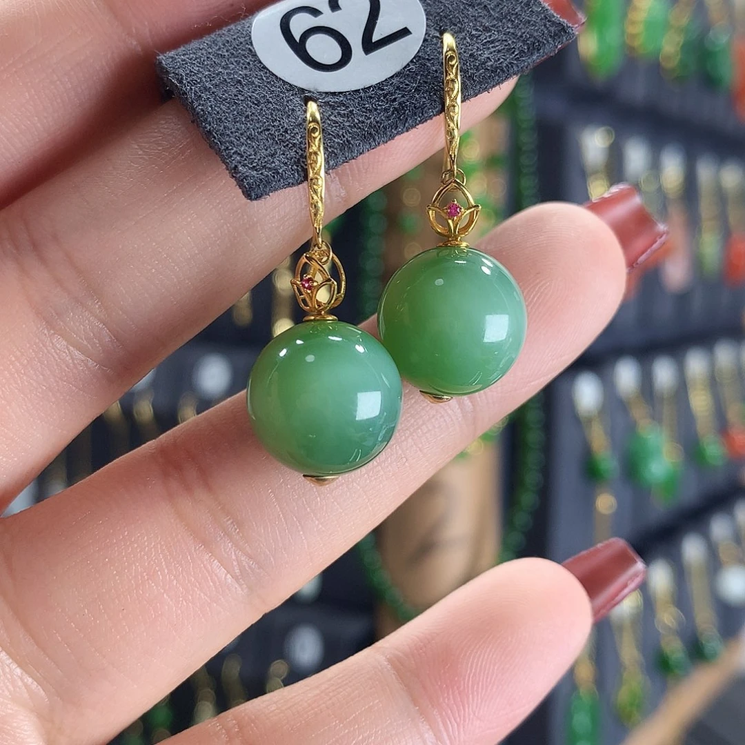 和田玉耳饰18K金镶嵌62