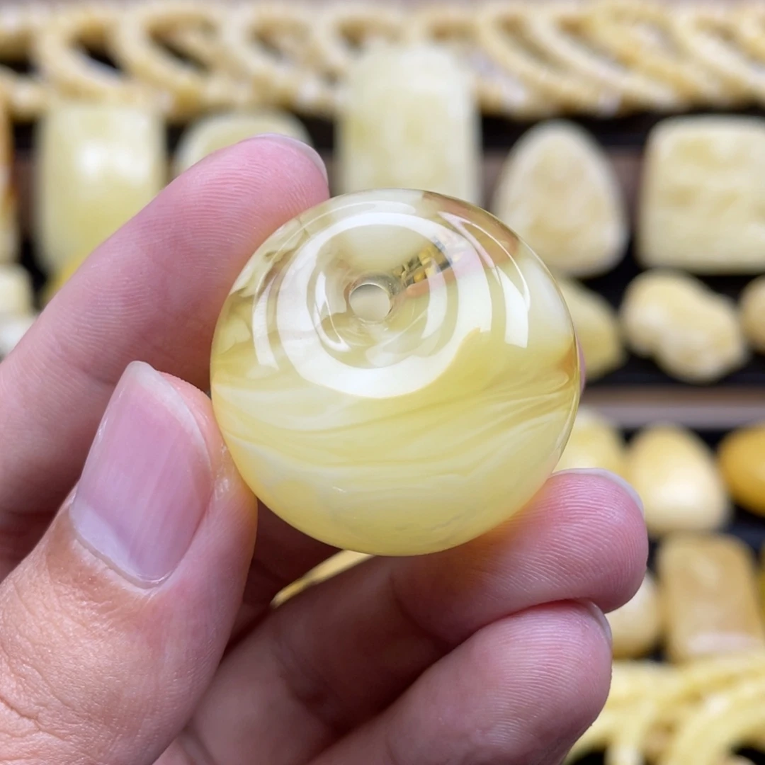 琥珀未镶嵌裸石琥珀蜜蜡