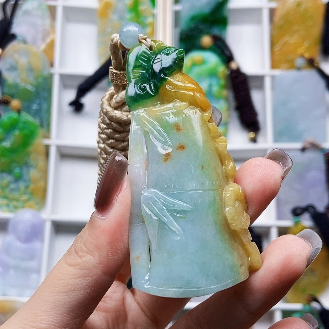 定制翡翠未镶嵌天然翡翠A货