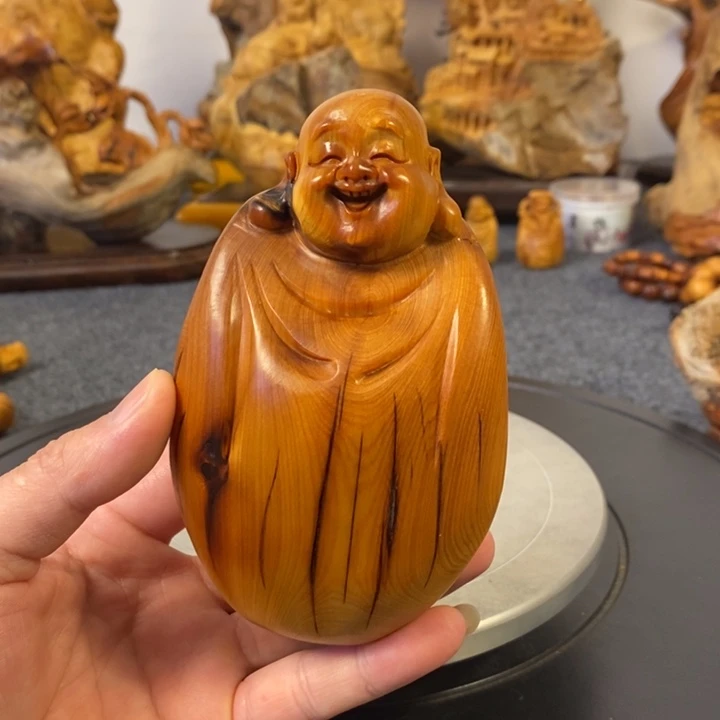 柏木（崖柏）弥勒佛大手把件