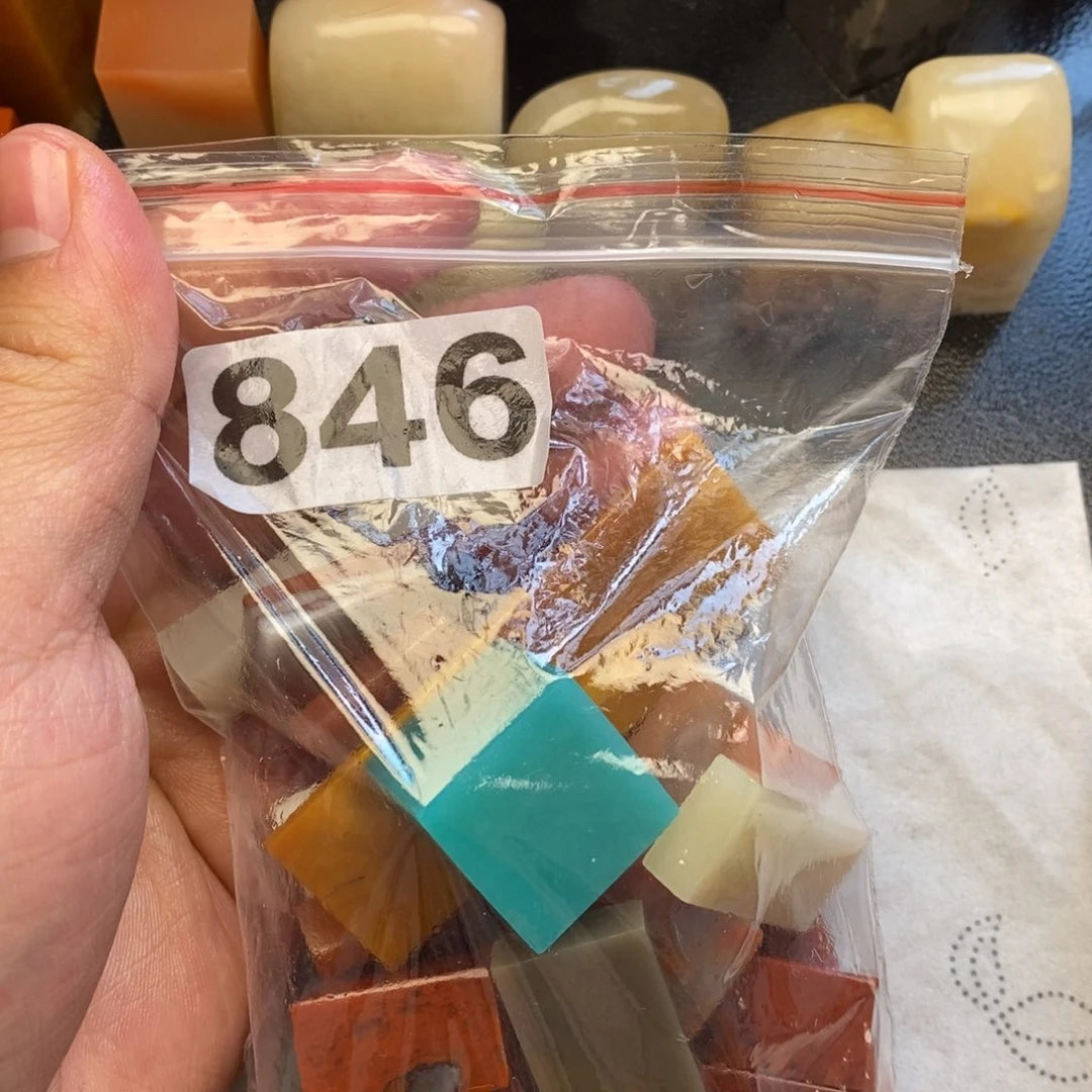 寿山石印石小*老挝石111