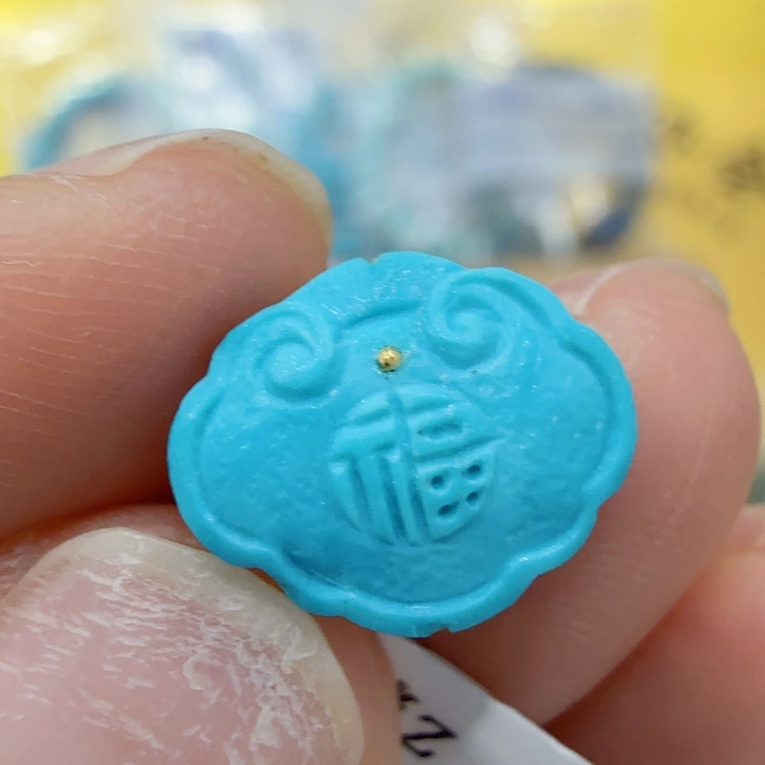 绿松石未镶嵌珠宝奇石