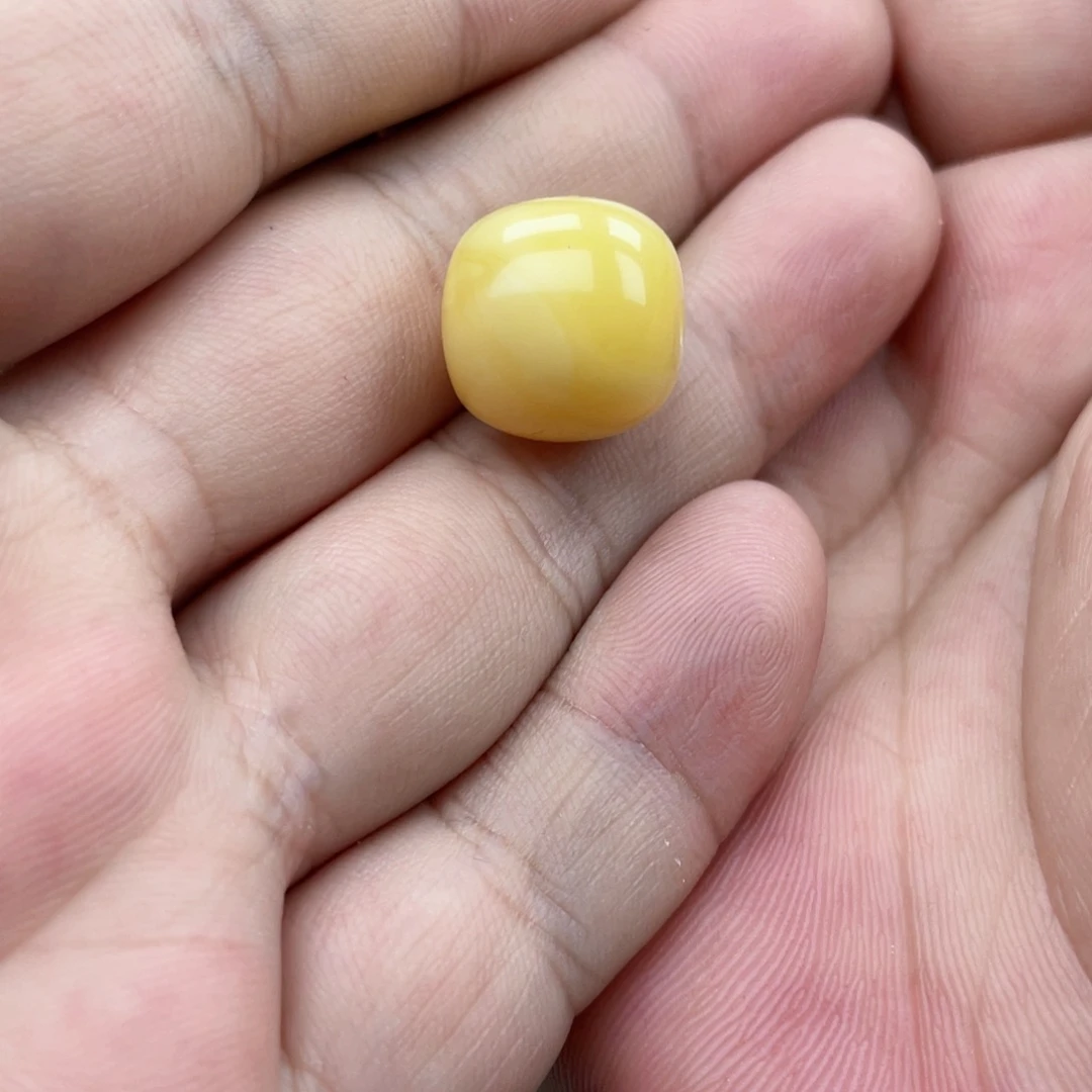 琥珀颈饰未镶嵌琥珀蜜蜡