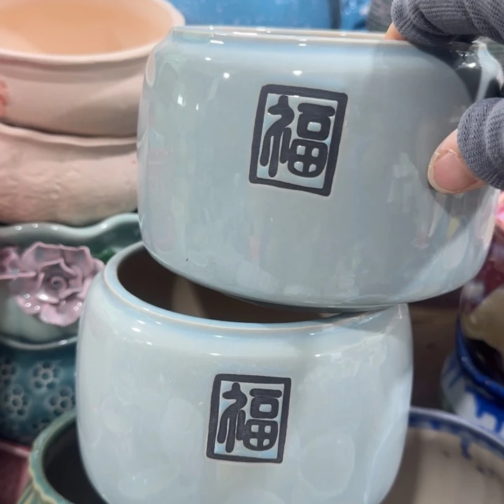 凑9块包邮，有孔，陶瓷花盆